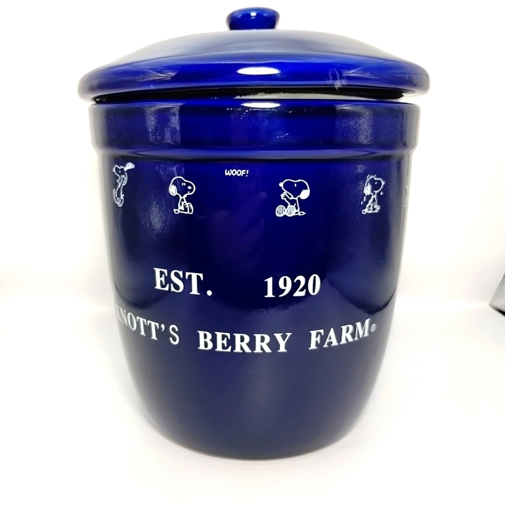 Blue Snoopy Cookie Jar Knott's Berry Farm Canister Vintage Rare